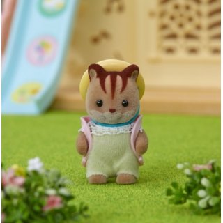 Sylvanian Families Walnut Squirrle Baby